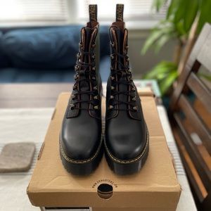Dr. Martens Leona Temperley Boot